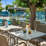 La Nartelle Hotel