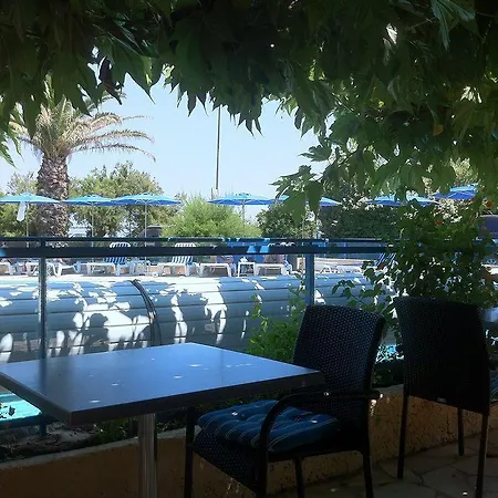 Hotel La Nartelle 3*