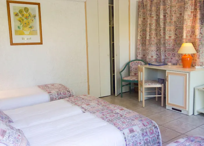 La Nartelle 3* 圣马克西姆