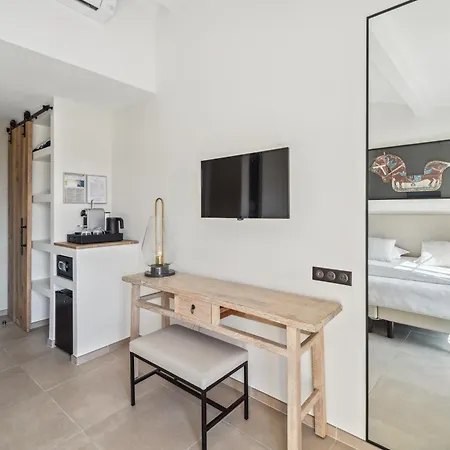 Cit'hotel De La Nartelle