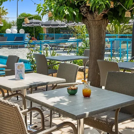 La Nartelle Hotel
